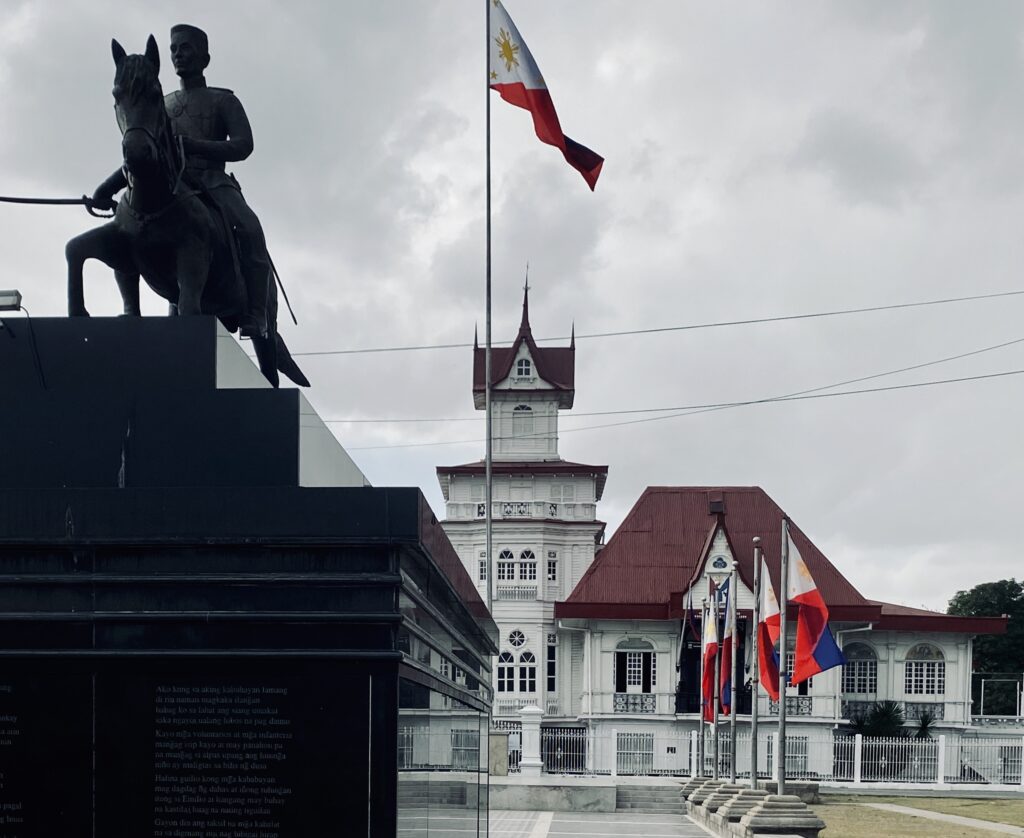 EMILIO AGUINALDO - HOME AND TOMB OF THE INSURGENT ENIGMA - Meandering ...